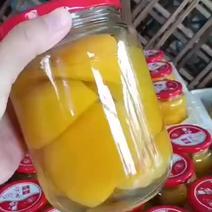 83黄桃罐头，可以出商品，也可以出桃子大量出售